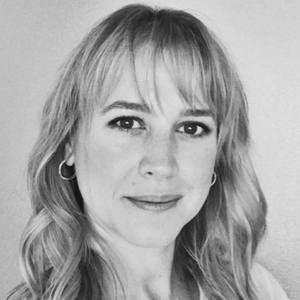 Meet your Posher, Angie